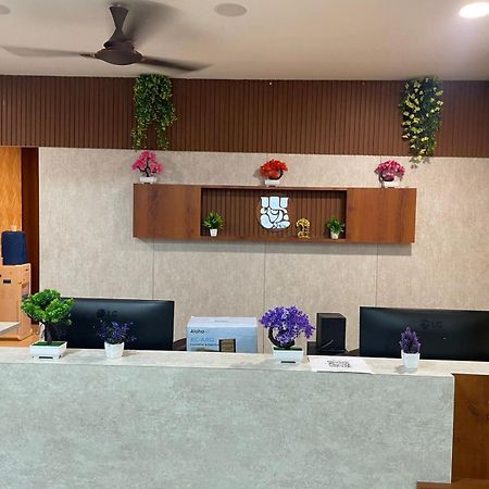 Maalyasa Hotel And Suites Hyderabad Exterior foto